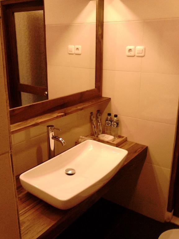 Jepara Marina Beach Bungalows Rum bild