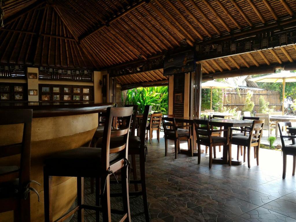 Jepara Marina Beach Bungalows Exteriör bild