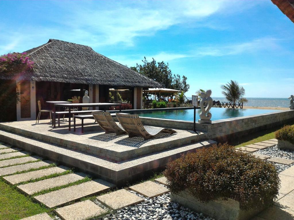 Jepara Marina Beach Bungalows Exteriör bild